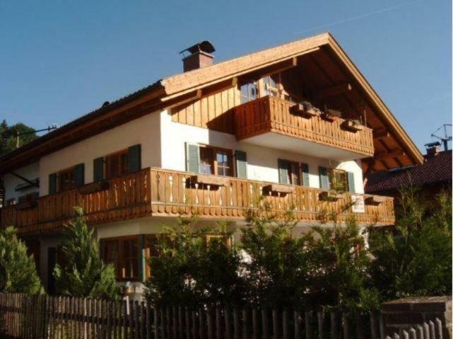 Alpenfreund Apartment Mittenwald Ngoại thất bức ảnh